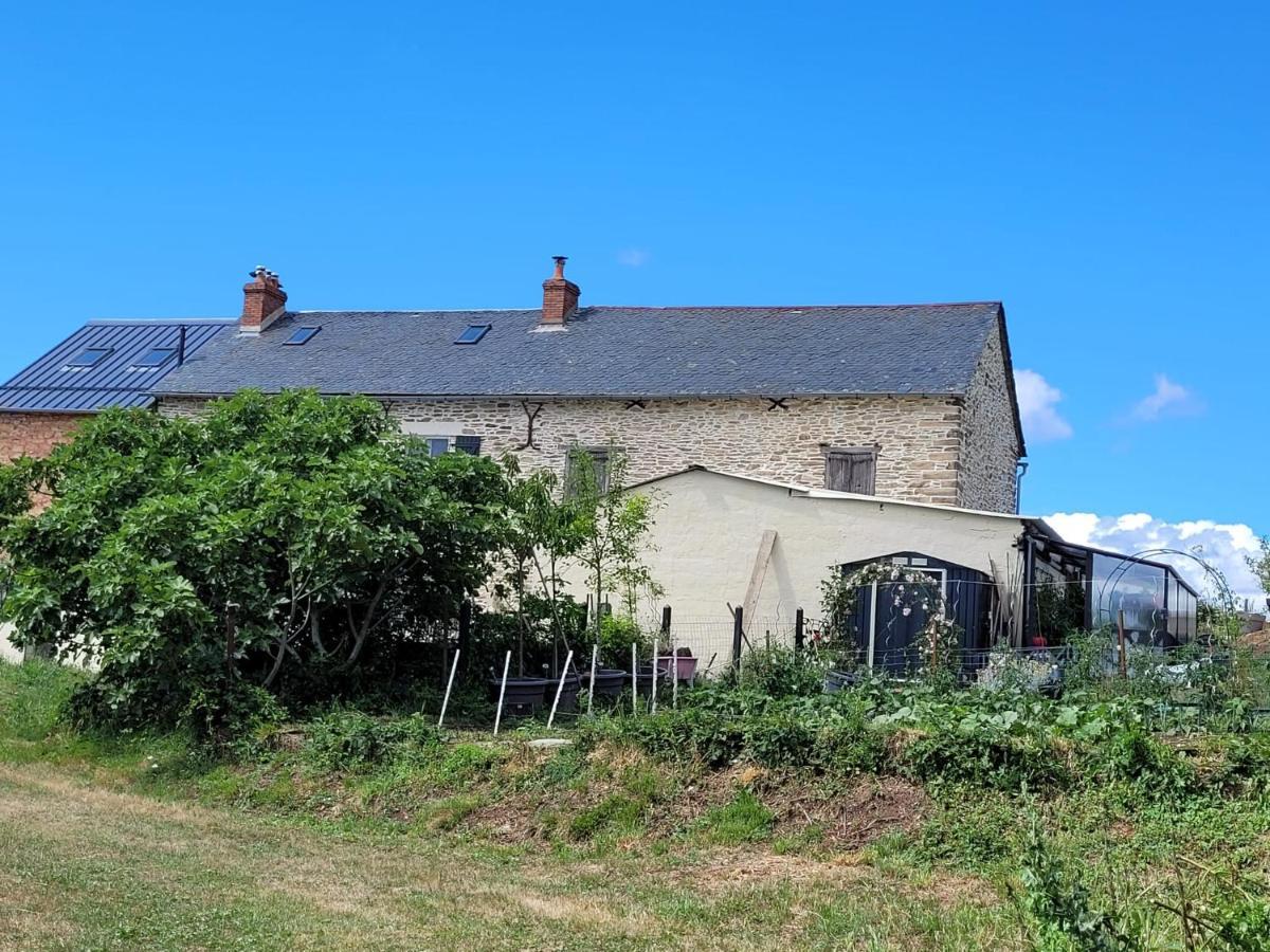 Hotel Tout Au Bout Du Chemin Réquista Esterno foto